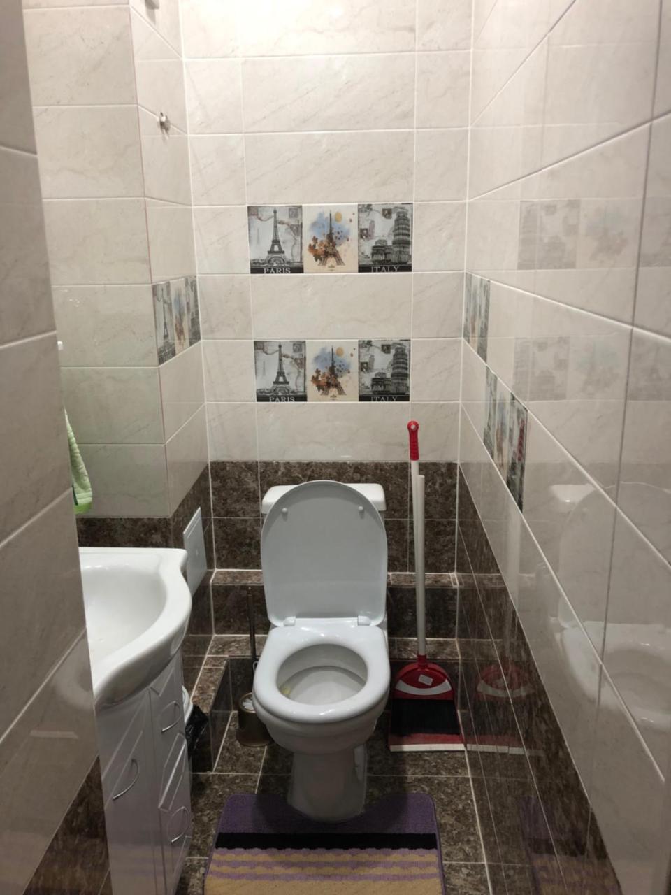 Flow Hostel บิชเคก ภายนอก รูปภาพ