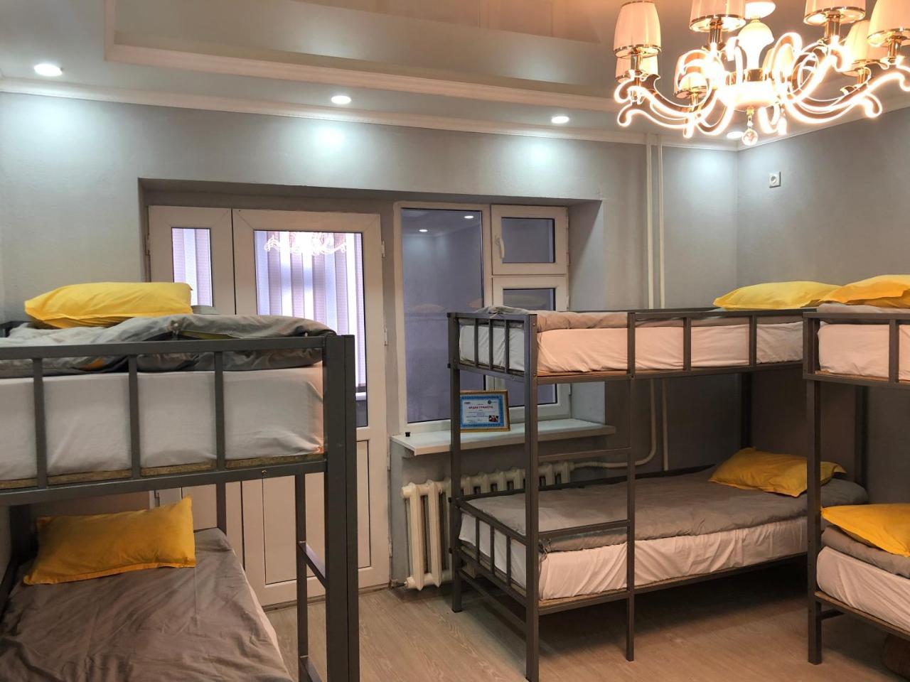 Flow Hostel บิชเคก ภายนอก รูปภาพ